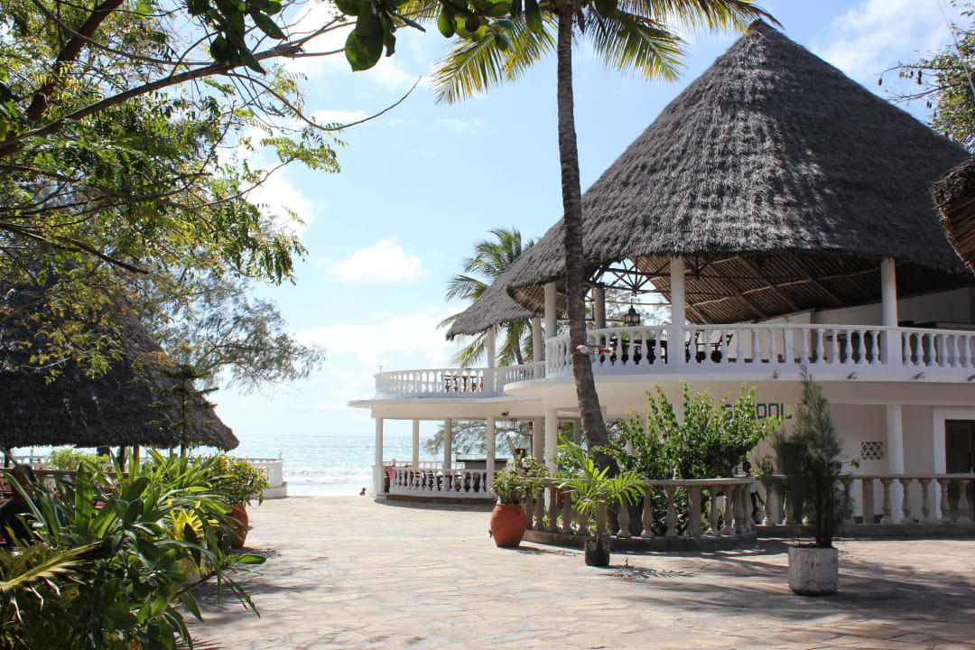 Der Weg zum Strand Hotel Papillon Lagoon Reef