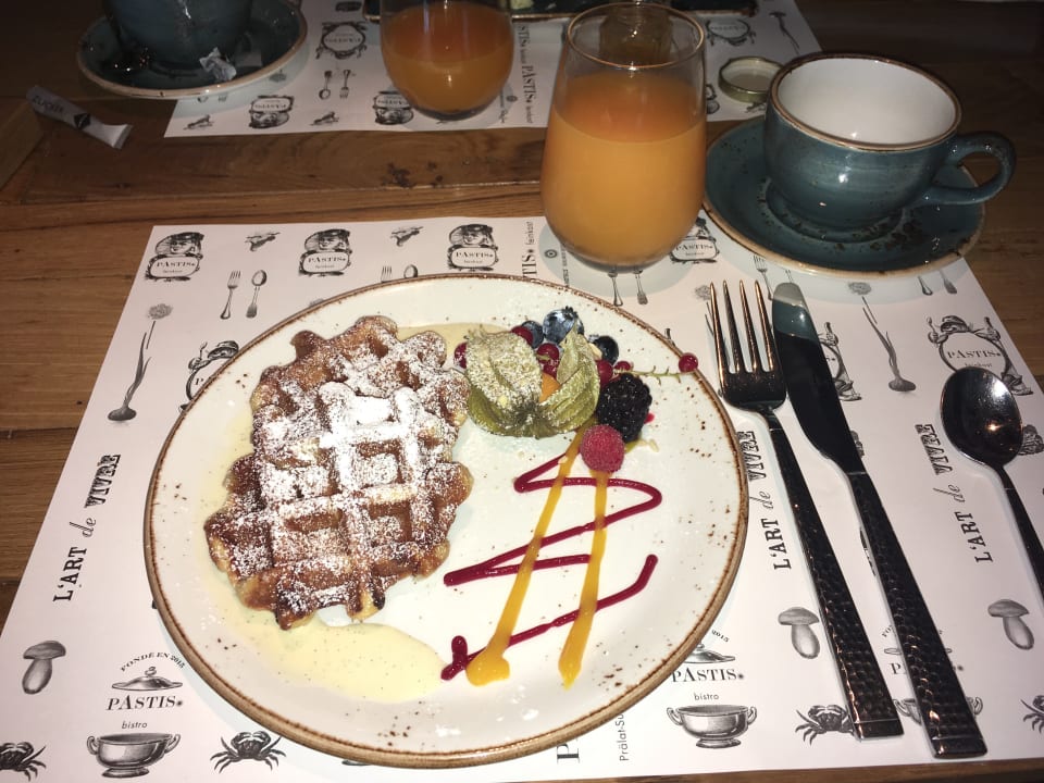 Gastro La Maison Hotel