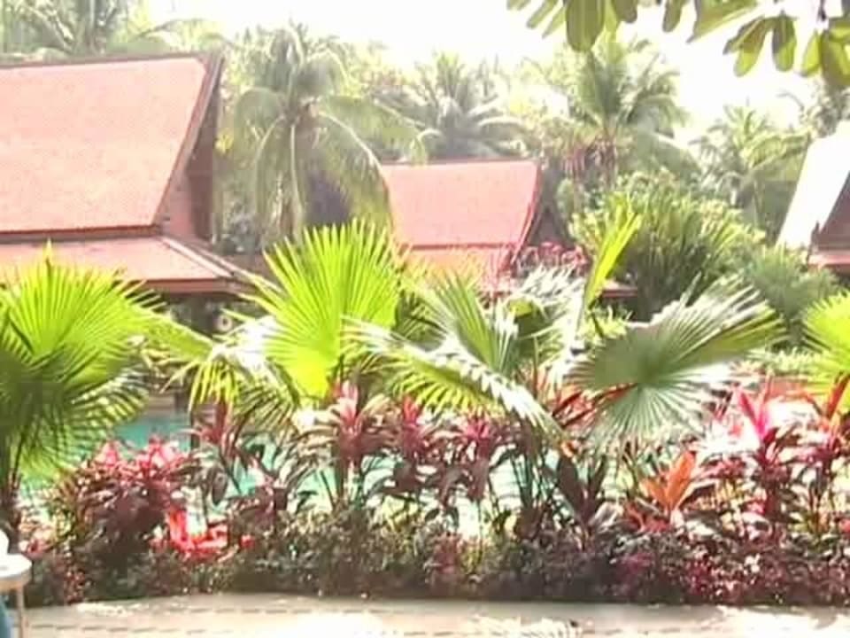 Hotelanlage, beim Pool Avani Pattaya Resort