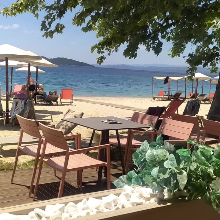 Strand Akrathos Beach Hotel