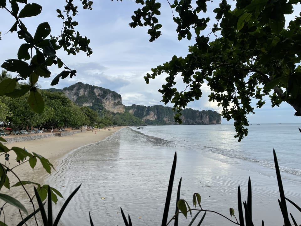 Strand Krabi Resort