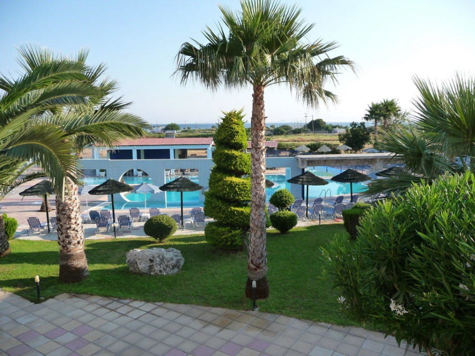 Pool Corali Corali Hotel