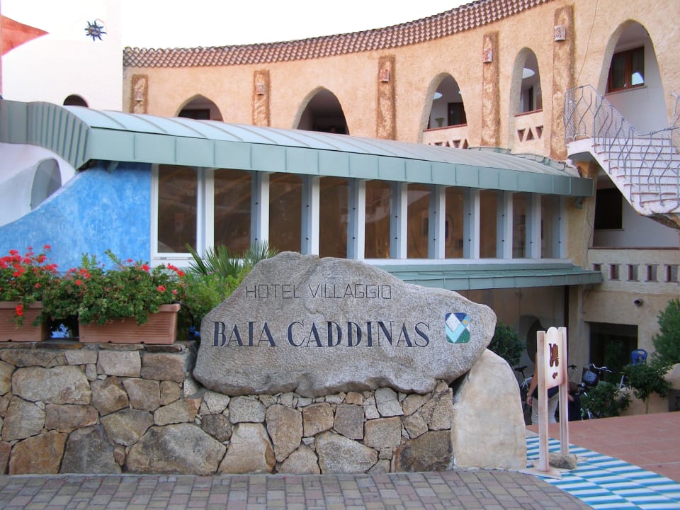 Haupteingang Appartments Baia Caddinas Clubresidence