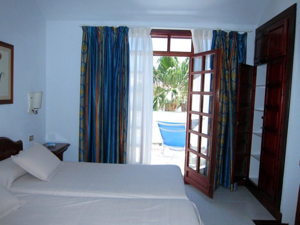 Schlafzimmer Parque Santiago IV Official