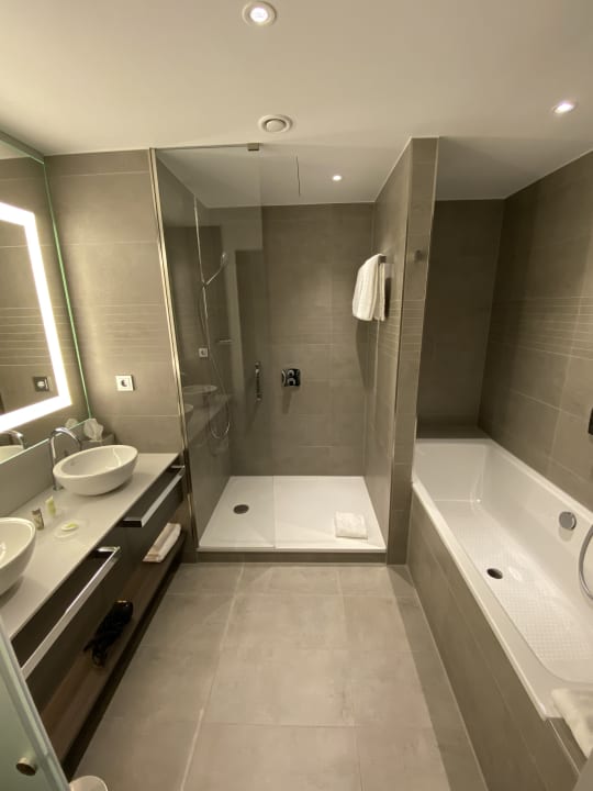 Zimmer Courtyard by Marriott Hamburg City