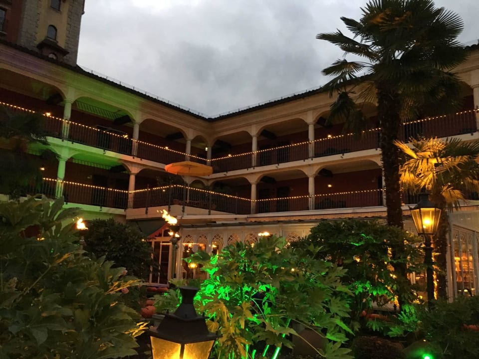 Innenhof Hotel El Andaluz Europa Park Rust HolidayCheck Baden Württemberg Deutschland