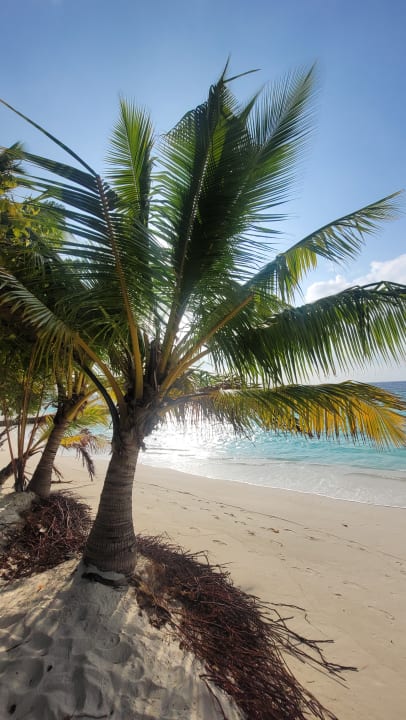 Strand Adaaran Select Meedhupparu Island Resort - Premium All Inclusive