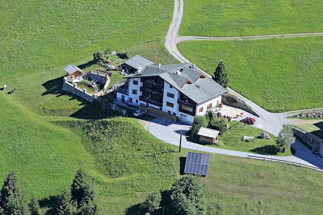 Außenansicht Wiesenhof