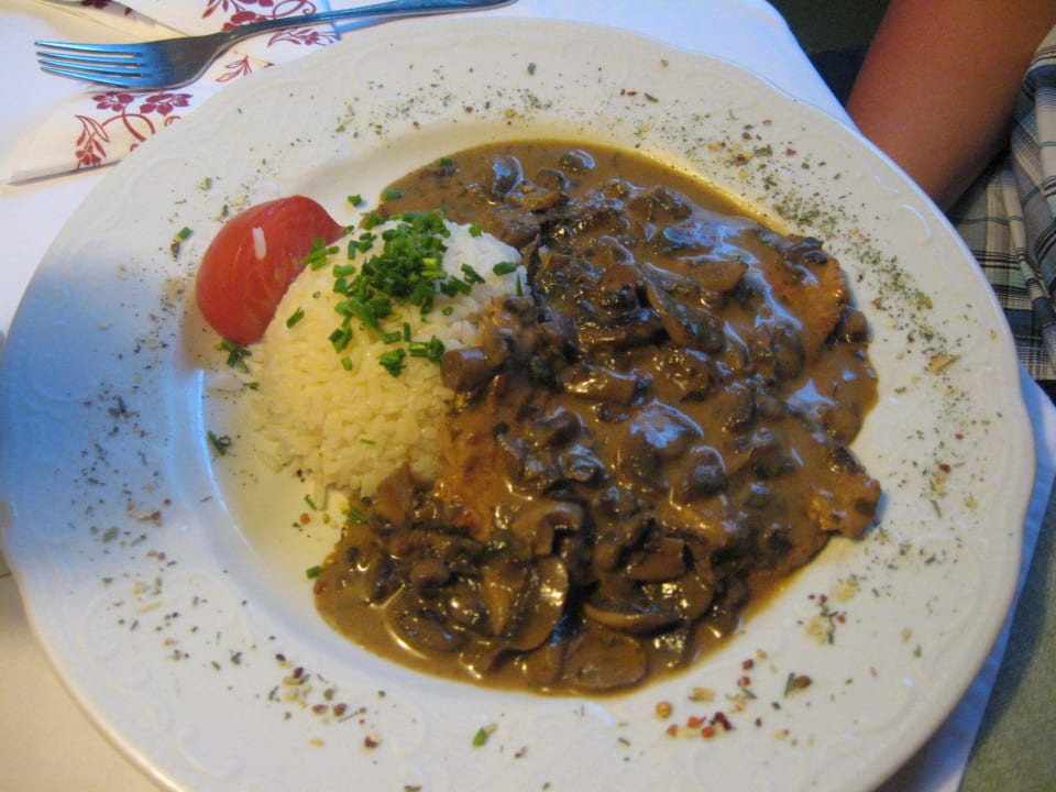 Lecker Hotel Gasthof Kröll