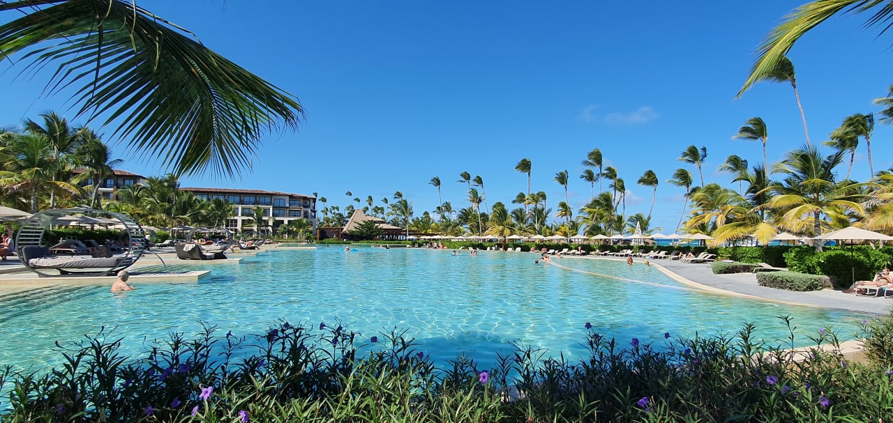 Pool Lopesan Costa Bávaro Resort, Spa & Casino