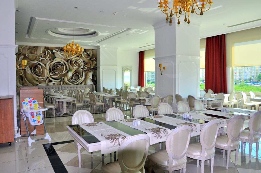Ресторан Hotel Delphin Imperial