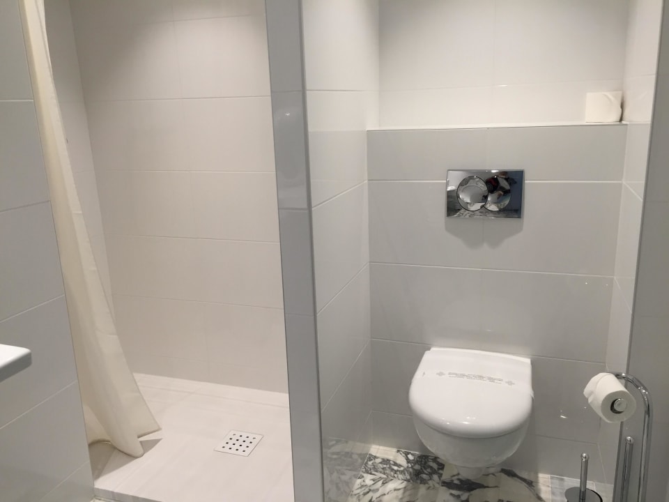 Badezimmer Hotel Abrial