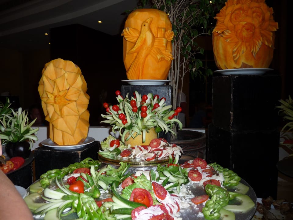 Kunstwerke aus Nahrungsmittel, so schön! Ein Lob  Serenity Alpha Beach