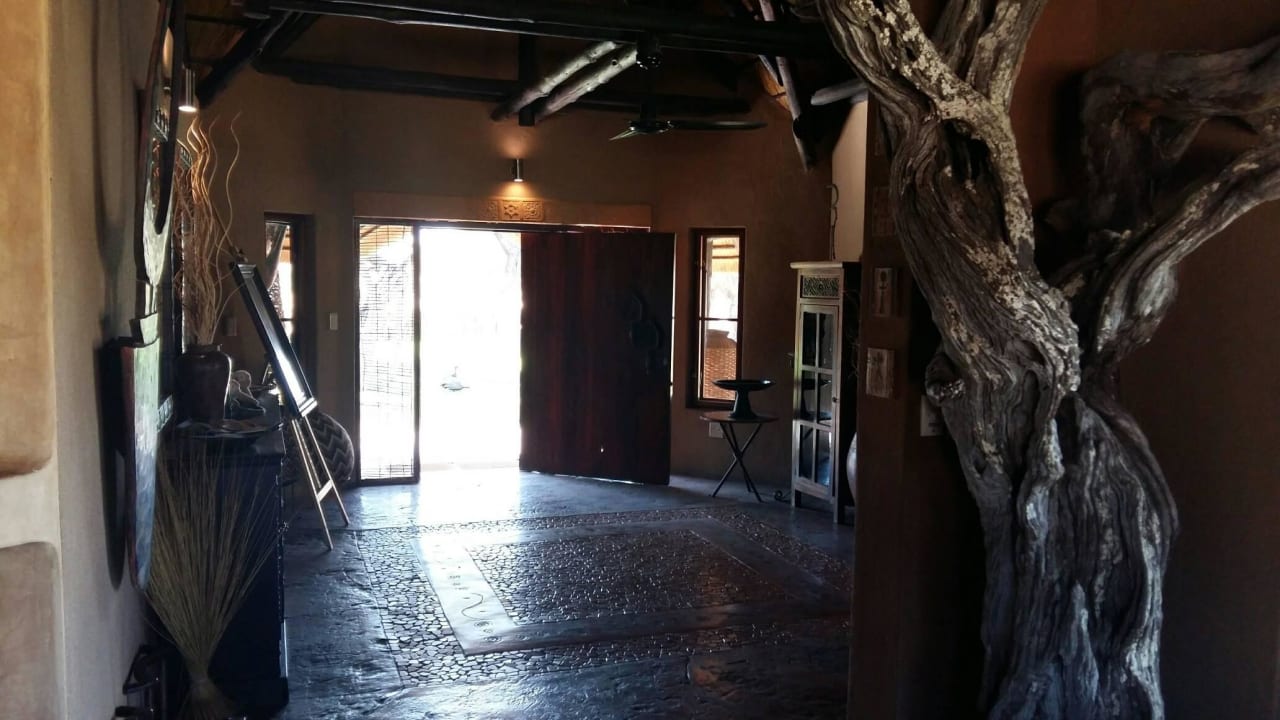 Eingangsbereich Hotel Okonjima The Villa