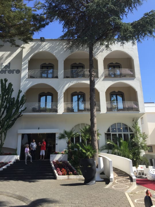 Außenansicht Hotel Cerere