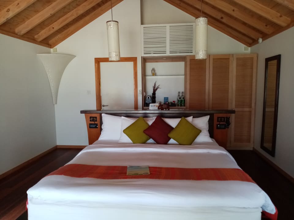 Zimmer Kuredu Island Resort & Spa