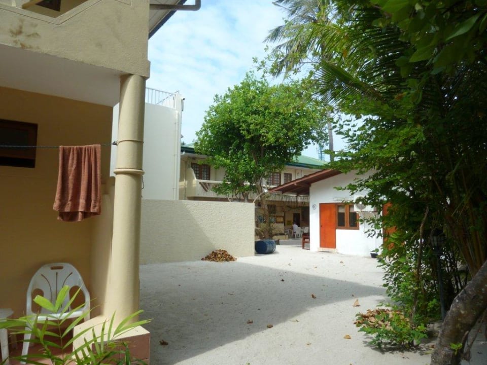 Ecke Standardzimmer im Anschluß Tauchbasis Embudu Village