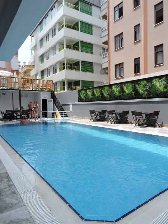 Pool Hotel Aslan City Kleopatra