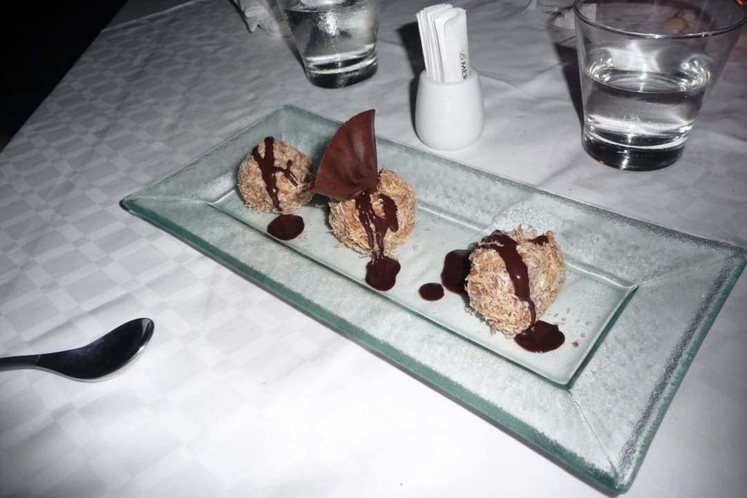 Leckerer Nachtisch im Bangsak ROBINSON KHAO LAK