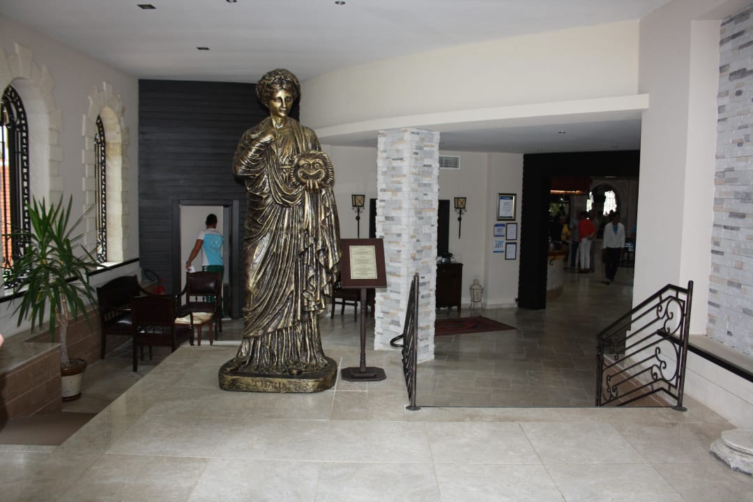 Eingangsbereich Hotel Thalia Unique