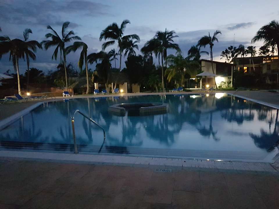 Pool Hotel Roc Barlovento