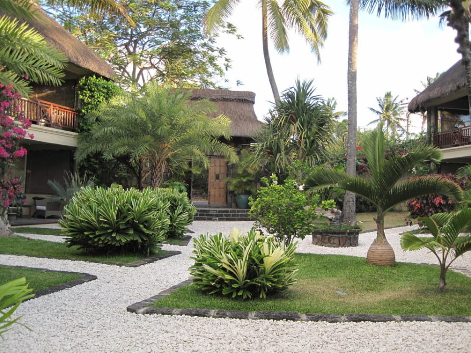 Traumhafte Gartenanlage Hotel Le Sakoa