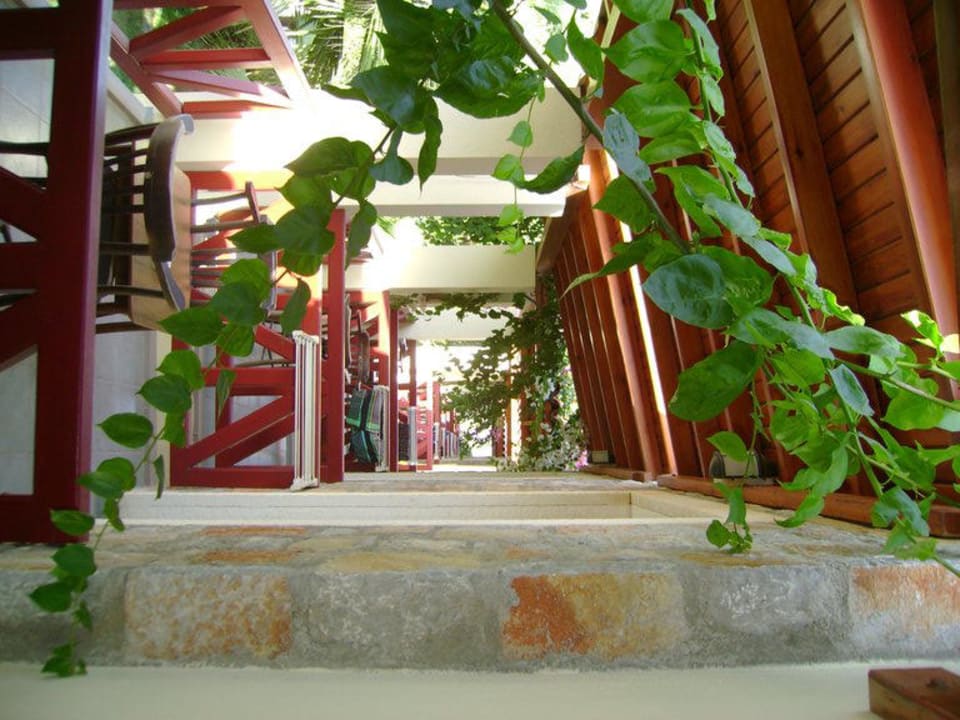 Schöner Balkon Tiana Beach Resort