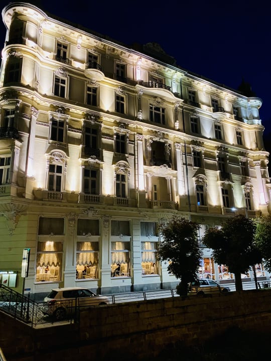 Außenansicht Grandhotel Pupp