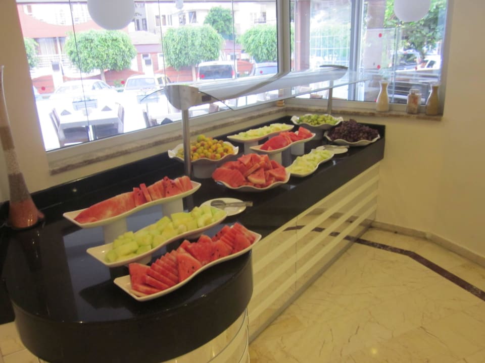 Buffet  Riviera Hotel & Spa