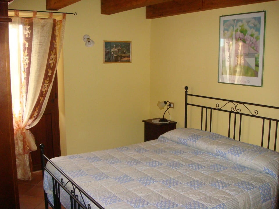 Camera da letto matrimoniale Residence Villa Valsi