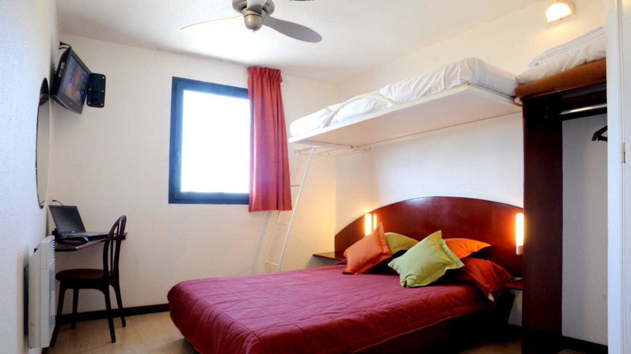 Chambre familiale 2/3 personnes Hotel Balladins La Rochelle / Aytre