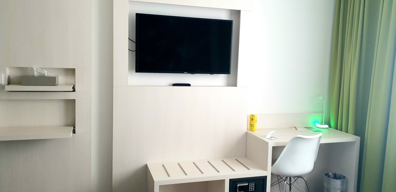 Zimmer Super 8 by Wyndham Mainz Zollhafen