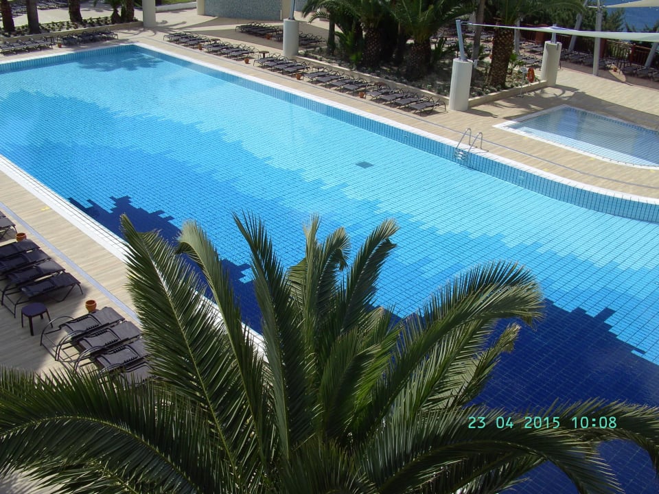 15 Hotel Pine Bay Holiday Resort