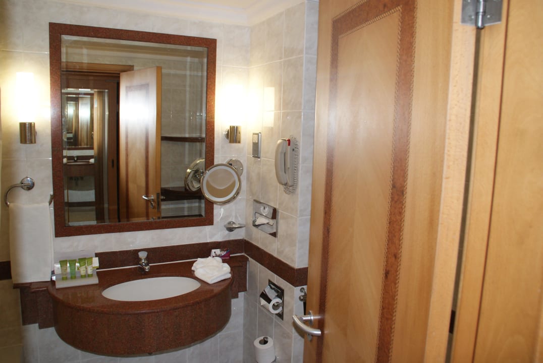 Badezimmer Crowne Plaza Salalah