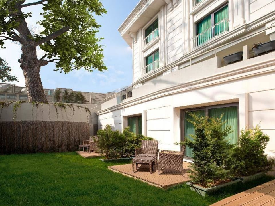 Garden Ramada Hotel Istanbul Asia