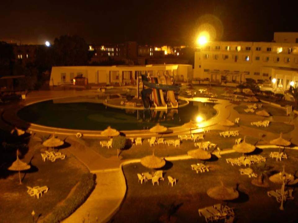 Hotel nocą Hotel Aqua Life Yasmine