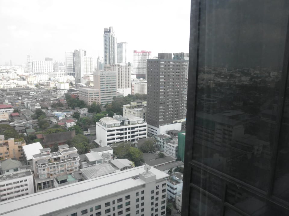 View from room Holiday Inn Express Bangkok Siam