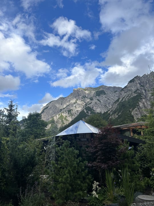 Ausblick Gramai Alm alpengenuss & natur spa