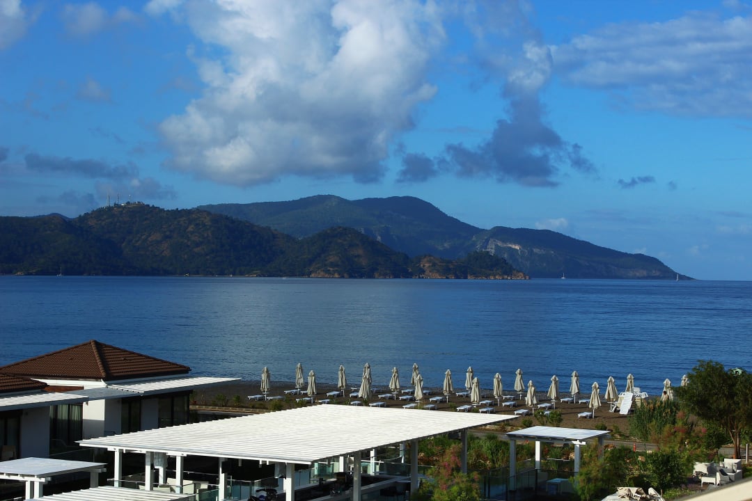 Vom Balkon auf das Meer Jiva Beach Resort