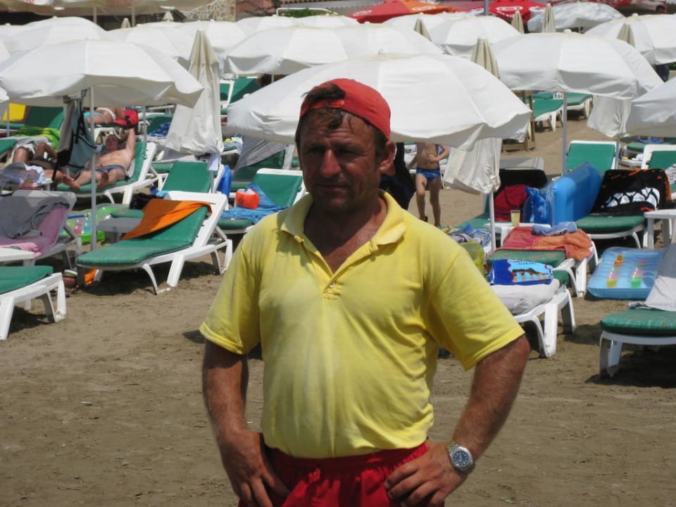 Ismet unser Beach-Boy Trendy Side Beach Hotel - Adults only