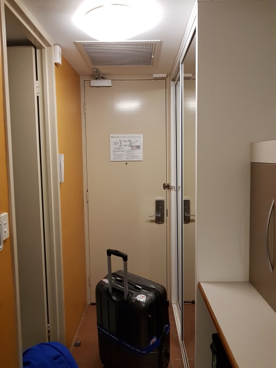 Zimmer Mercure Kakadu Crocodile