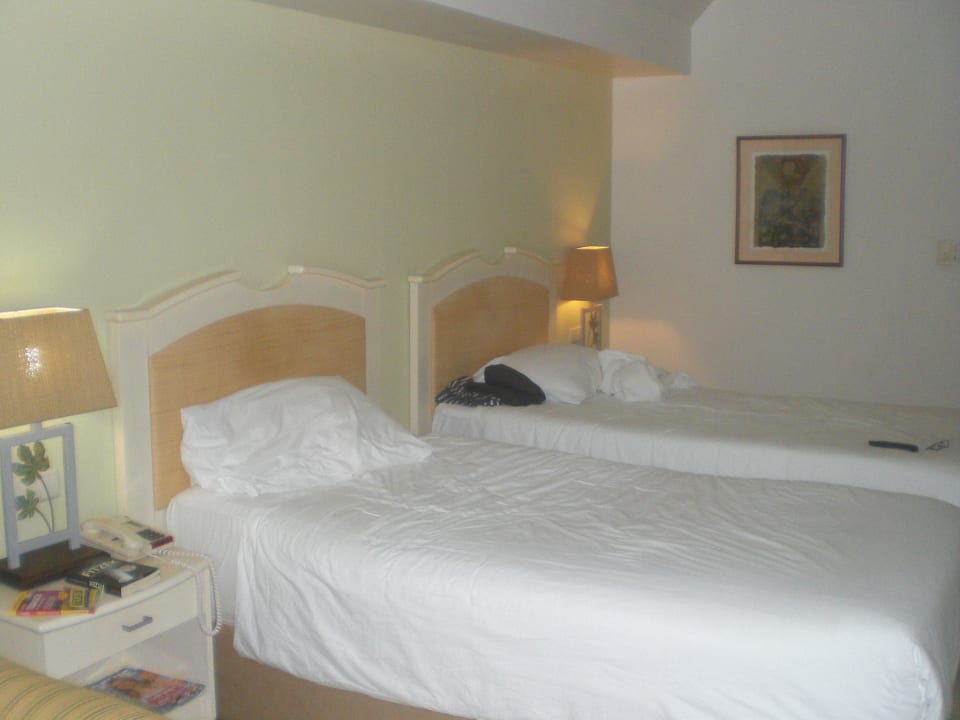 Betten PALOMA Perissia