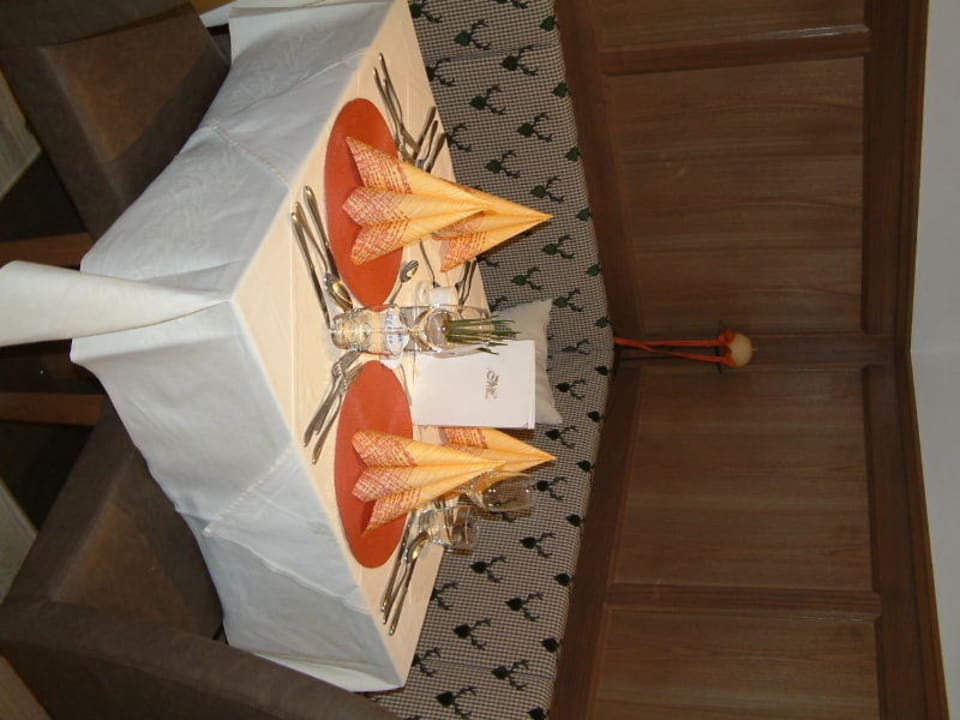 Sitzecke im Restaurant.  Hotel Astor