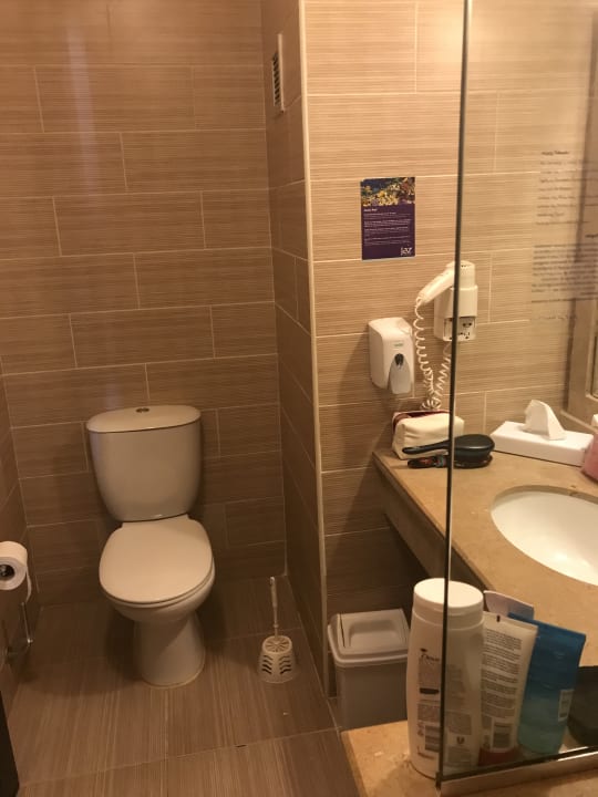 Zimmer Jaz Dar EL Madina