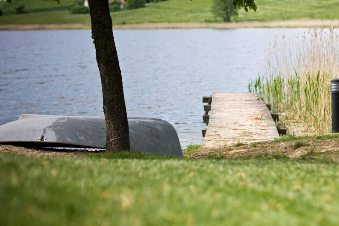 Nad jeziorem Hotel Stary Młyn