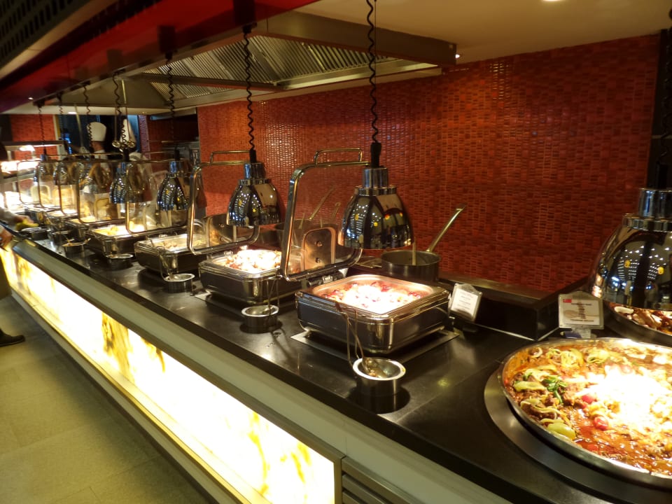 Gastro Limak Lara Deluxe Hotel & Resort