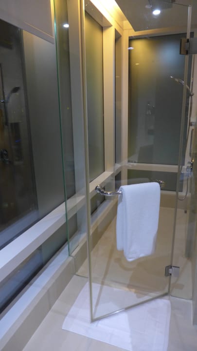 Zimmer Eastin Grand Hotel Sathorn