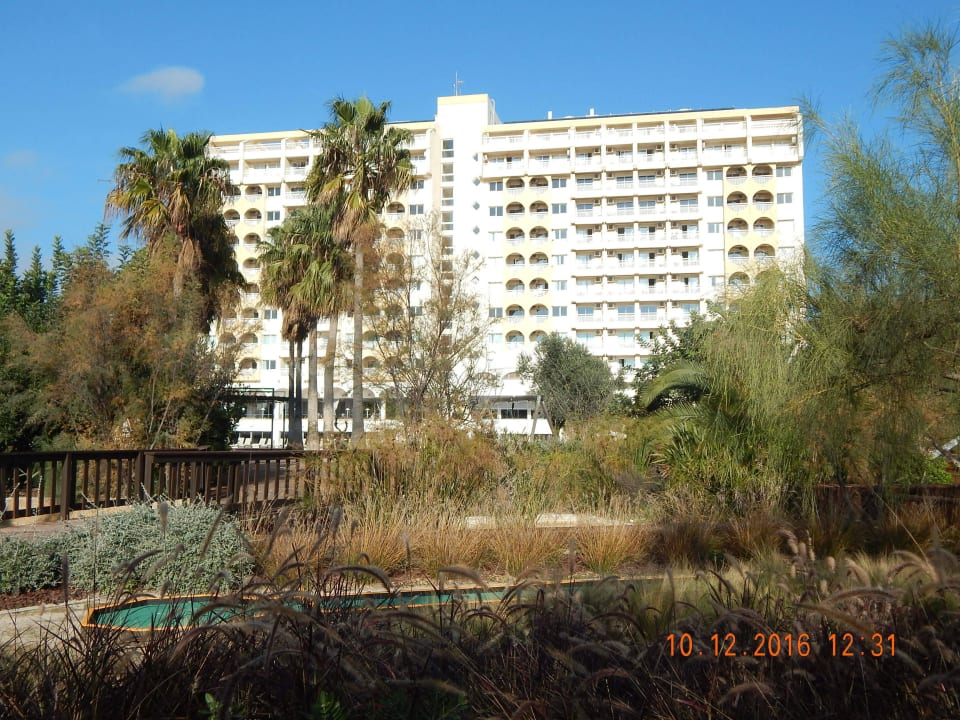 Vom Garten aus Ozadi Altura Beach Resort