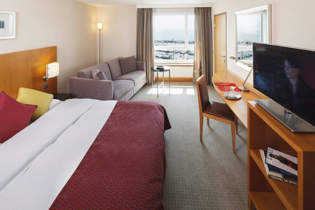 Deluxe Lake Room Mövenpick Hotel Lausanne