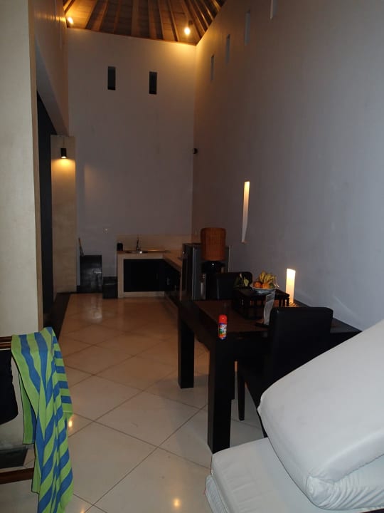 Essecke & Küche The Seminyak Suite - Private Villa